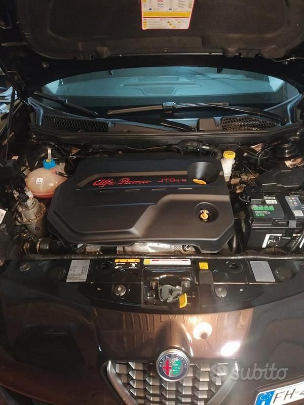 Usata Alfa Romeo Giulietta 120 CV (88 kW) 2017 Nero Utilitaria