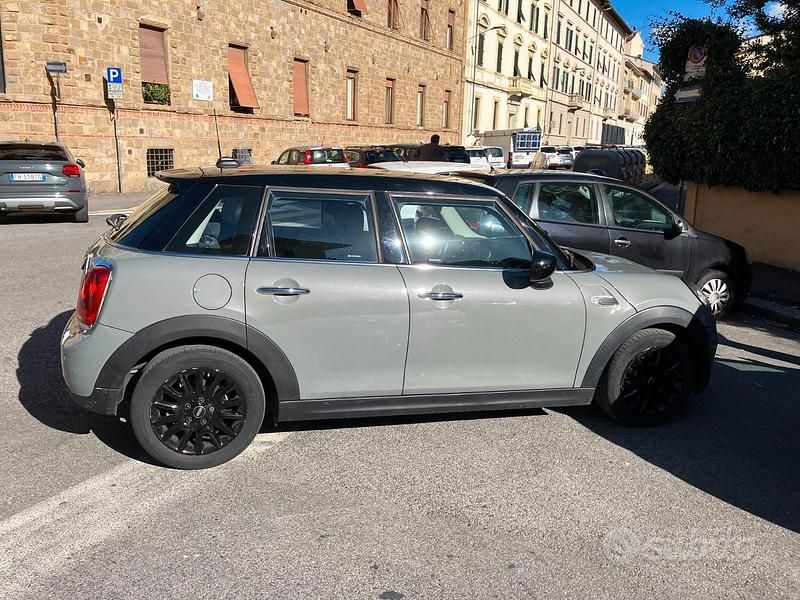 Usata Mini Cooper 136 CV (100 kW) 2020 Grigio Utilitaria
