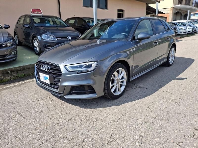 Usata Audi A3 S-Line 131 CV (96 kW) 2020 Grigio Berlina