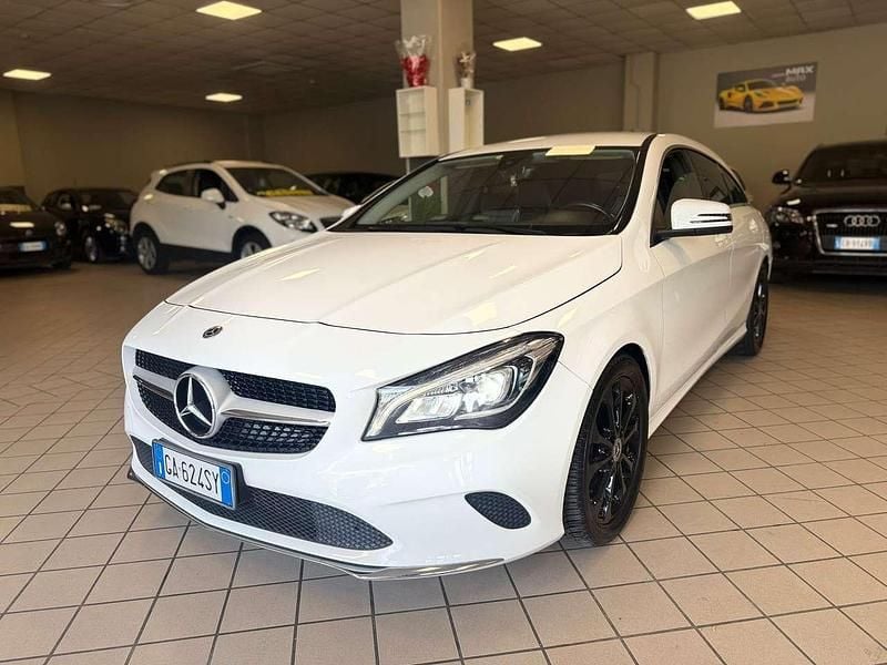 Begagnad Mercedes CLA200 Shooting Brake Executive 150 HK (110 kW) 2019 Other Kombi