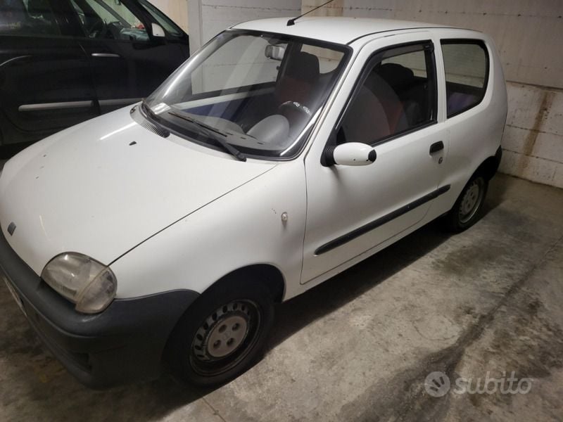 Usata Fiat 600 39 CV (28 kW) 2000 Bianco Utilitaria