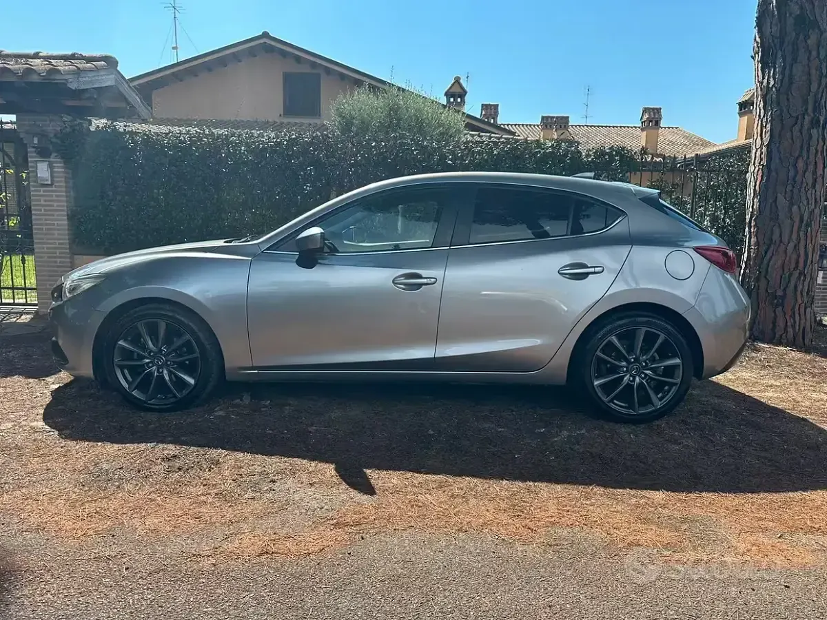 Usata Mazda 3 Evolve 105 CV (77 kW) 2016 Berlina