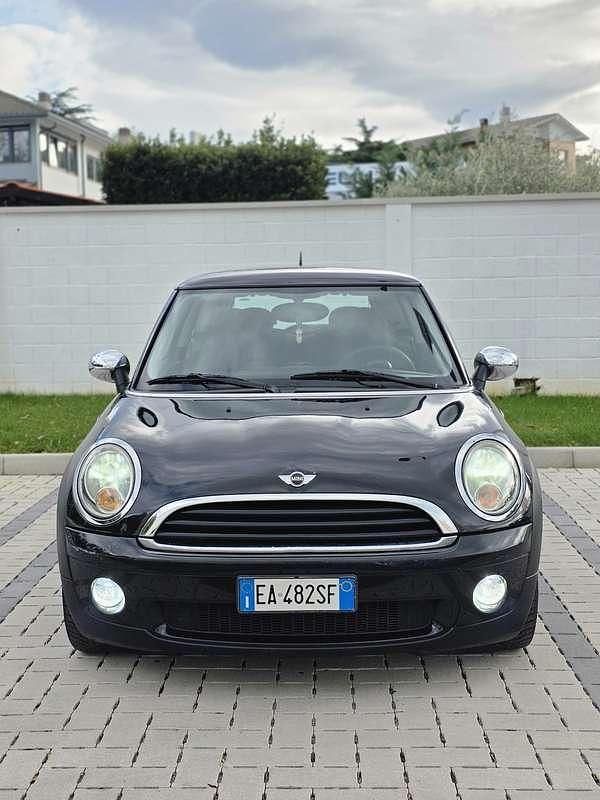 Usata Mini ONE 75 CV (55 kW) 2010 Nero Utilitaria