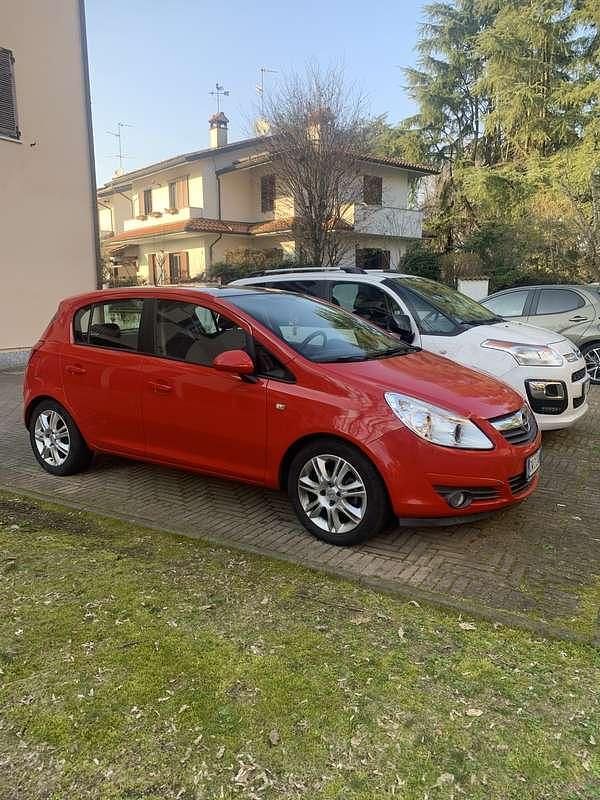 Usata Opel Corsa 69 CV (50 kW) 2009 Utilitaria