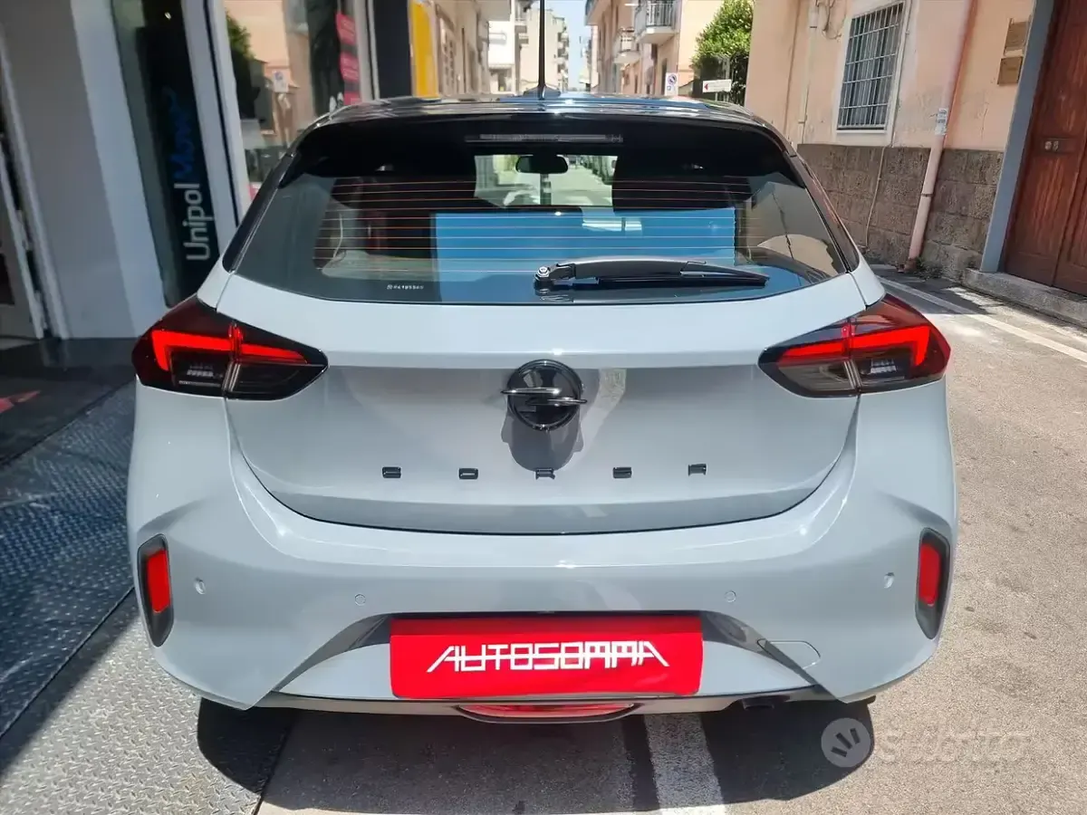 Usata Opel Corsa 75 CV (55 kW) 2024 Grigio Utilitaria