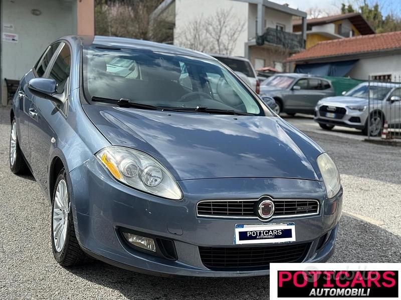 Usata Fiat Bravo Emotion 120 CV (88 kW) 2008 Blu Utilitaria