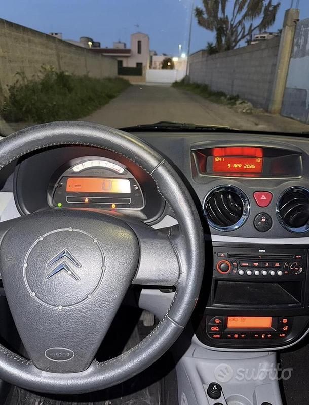 Usata Citroën C3 Exclusive 68 CV (50 kW) 2008 Nero Berlina
