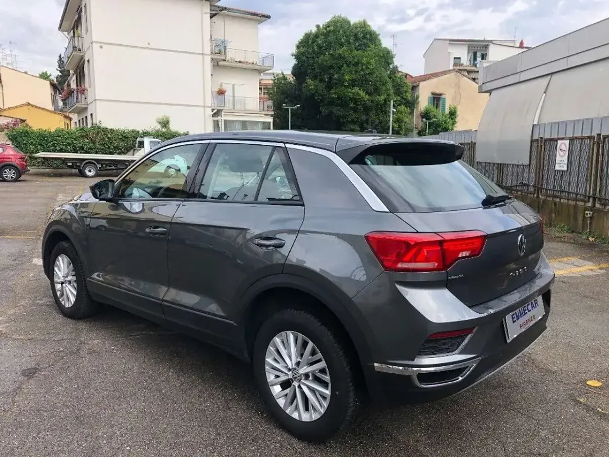 Usata VW T-Roc Business 150 CV (110 kW) 2020 Antracite SUV