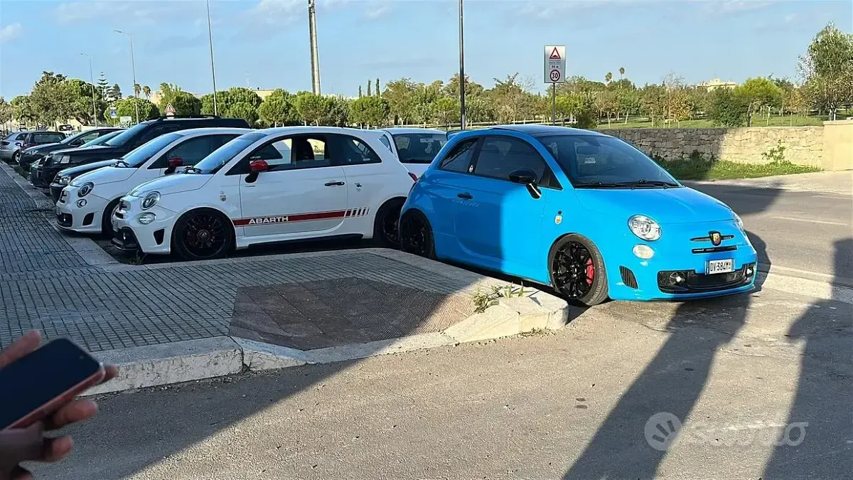 Usata Abarth 500 135 CV (99 kW) 2009 Blu Utilitaria