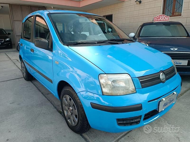 Usata Fiat Panda 70 CV (51 kW) 2004 Blu Utilitaria