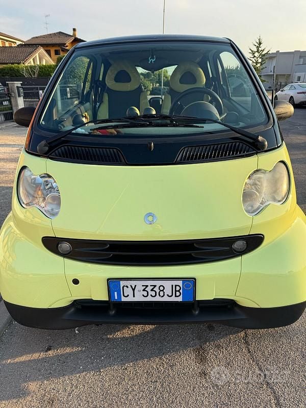 Usata Smart ForTwo Coupé Pulse 41 CV (30 kW) 2006 Utilitaria