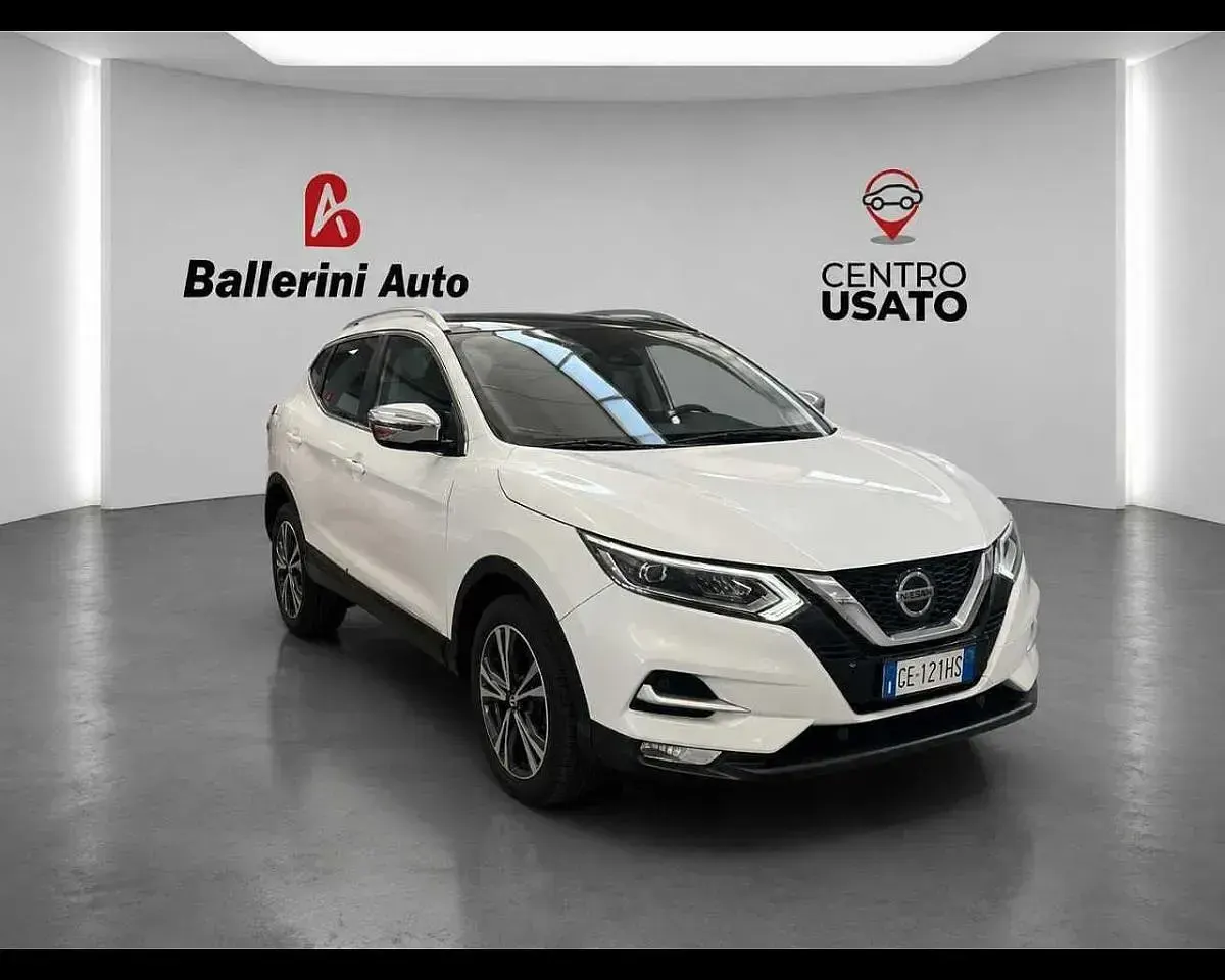 Usata Nissan Qashqai N-TEC 116 CV (85 kW) 2021 Bianco SUV