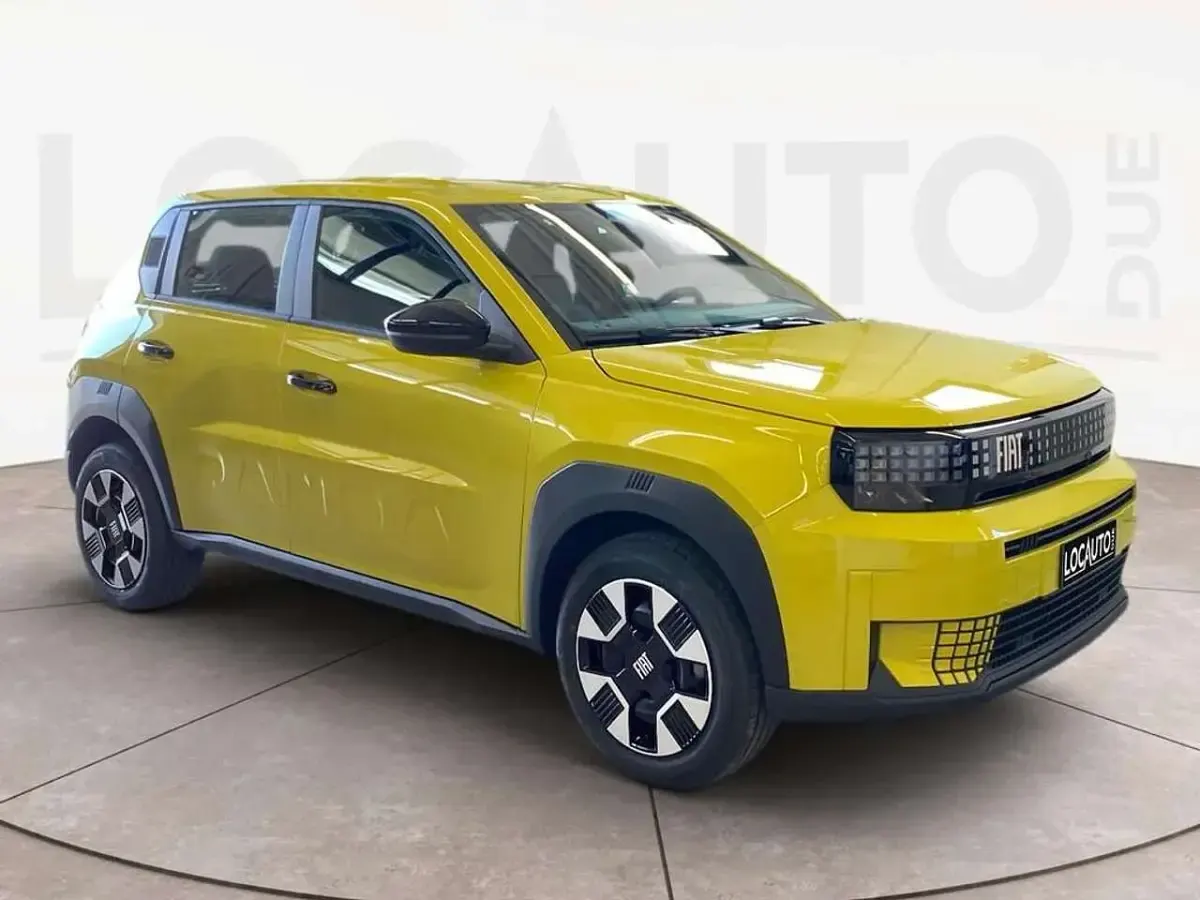 Nuova Fiat Grande Panda Icon 101 CV (74 kW) 2026 Giallo Utilitaria