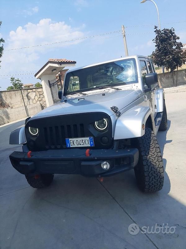 Grigio Usata 2011 Jeep Wrangler Sahara SUV | 26.000 € (Molto cara) - Immagine 1/4