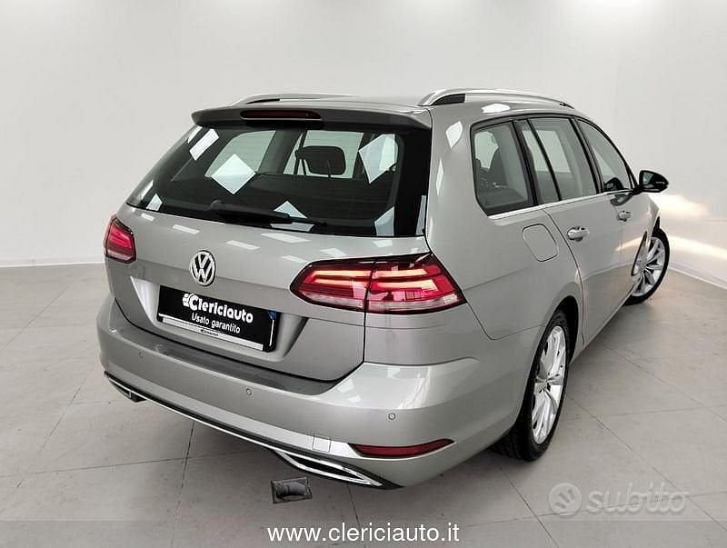 Usata VW Golf VII Highline 125 CV (91 kW) 2018 Grigio Station wagon