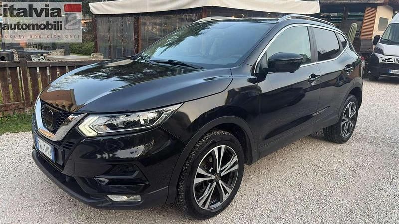 Usata Nissan Qashqai Tekna 131 CV (96 kW) 2019 Nero SUV