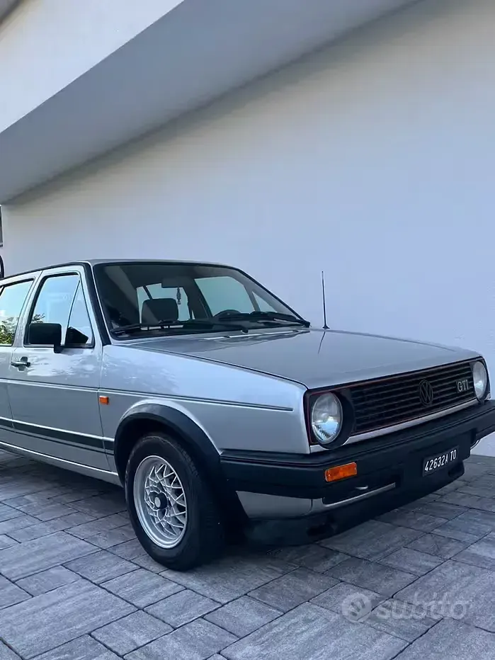 Usata VW Golf II GTI 75 CV (55 kW) 1984 Utilitaria