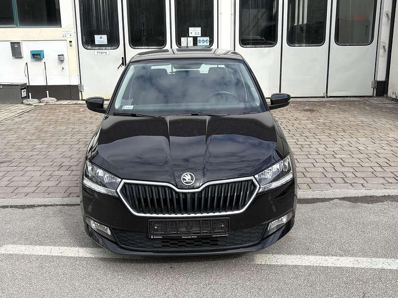 Usata Skoda Fabia Ambition 95 CV (69 kW) 2020 Schwarzmagic perleffekt Utilitaria