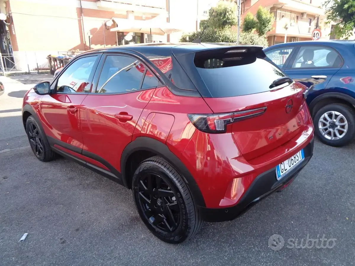 Usata Opel Mokka Edition 101 CV (74 kW) 2022 Rosso SUV