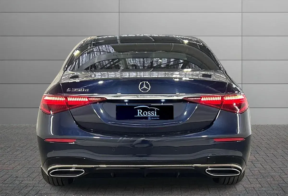 Usata Mercedes S350 Premium 313 CV (230 kW) 2025 Blu metallizzato Berlina
