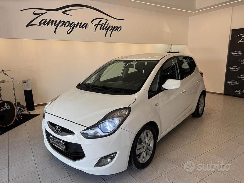 Usata Hyundai ix20 Comfort 90 CV (66 kW) 2011 Bianco Utilitaria