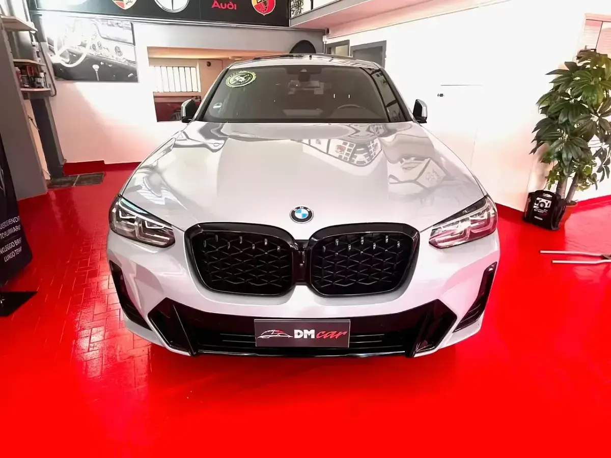 Usata BMW X4 M Sport 190 CV (139 kW) 2024 Grigio SUV