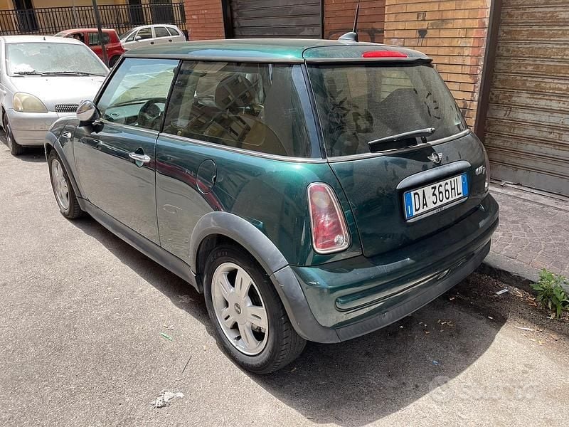 Begagnad Mini One D 88 HK (64 kW) 2006 Grön Halvkombi