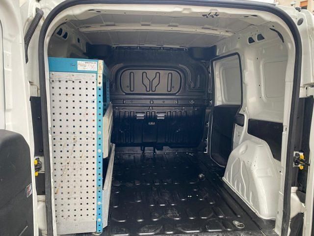 Usata Fiat Doblò 105 CV (77 kW) 2020 Bianco Monovolume