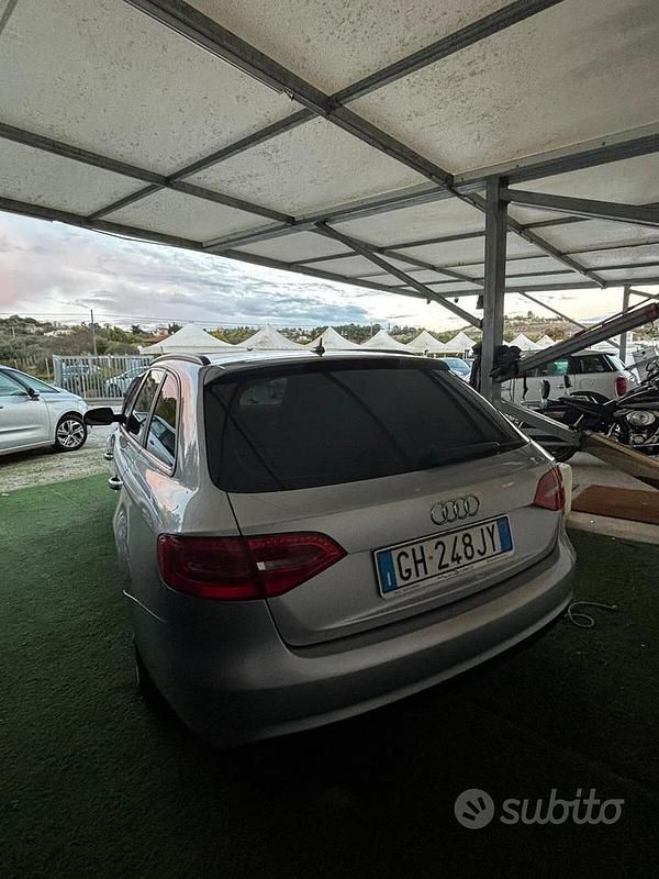 Usata Audi A4 Business 136 CV (100 kW) 2015 Grigio Station wagon