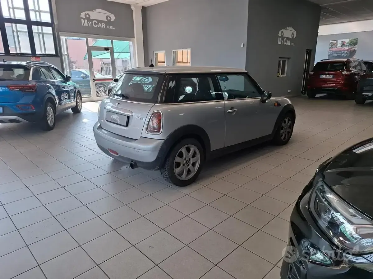 Usata Mini ONE 95 CV (69 kW) 2007 Grigio Utilitaria