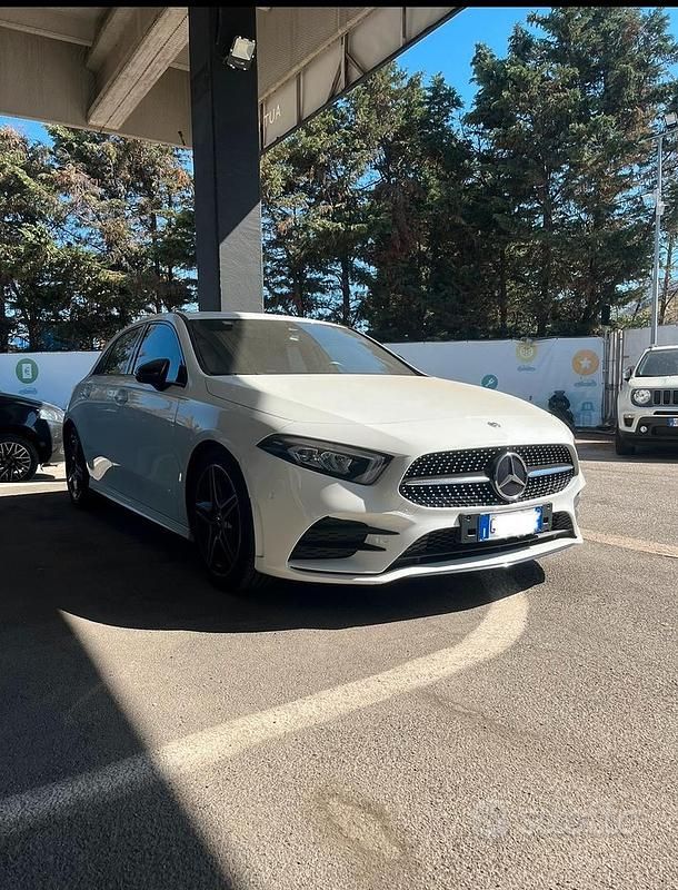 Usata Mercedes 180 Premium 2022 Bianco Berlina