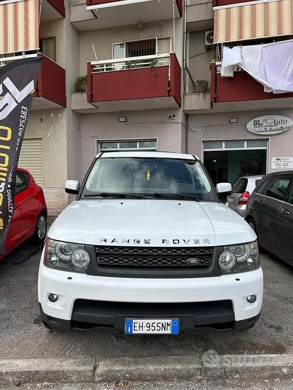 Bianco Usata 2011 Land Rover Range Rover Sport HSE SUV | 11.500 € (Buon prezzo) - Immagine 1/4