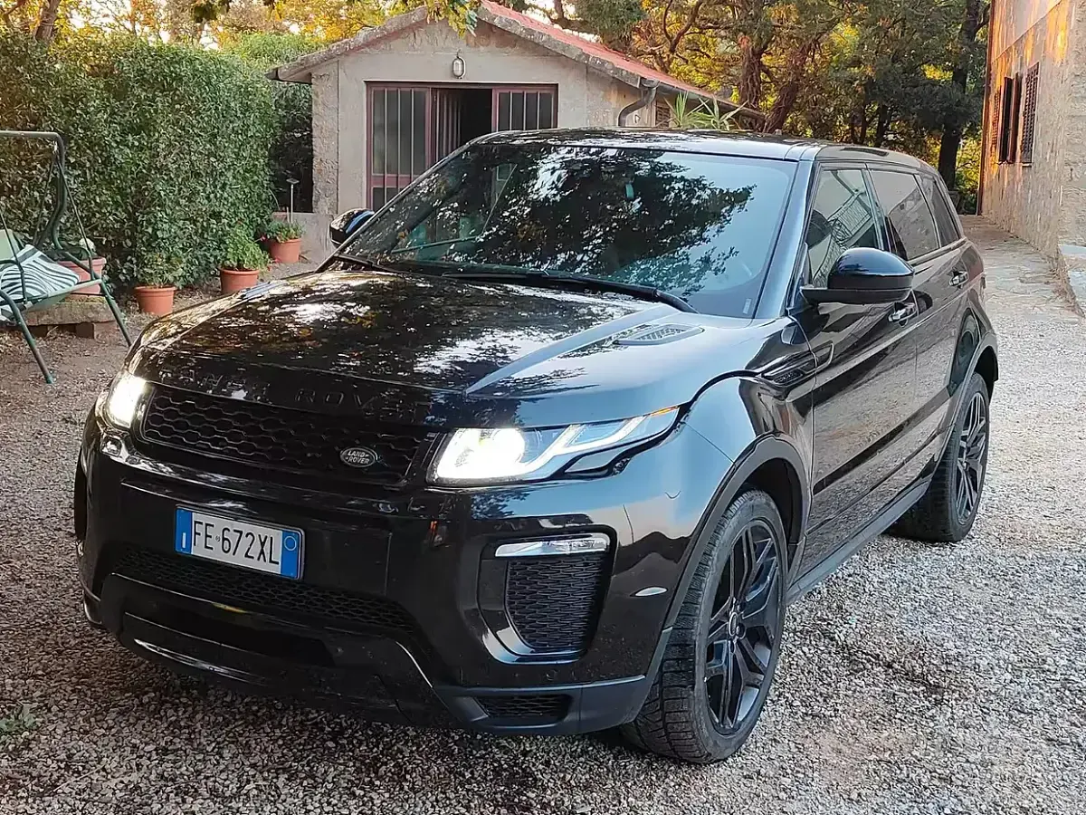Usata Land Rover Range Rover evoque 2016 Nero SUV