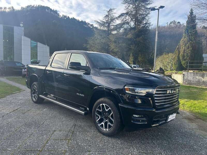 Nero Nuova 2025 Dodge Ram Pick-up | 74.900 € (Ottimo prezzo) - Immagine 1/4