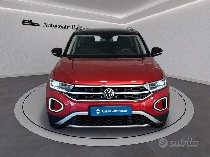 Usata VW T-Roc Style 150 CV (110 kW) 2022 Rosso SUV