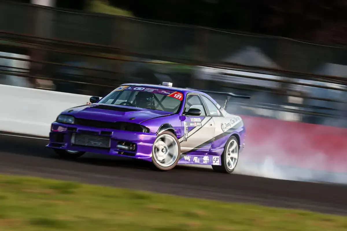 Usata Nissan Skyline 612 CV (450 kW) 1996 Berlina