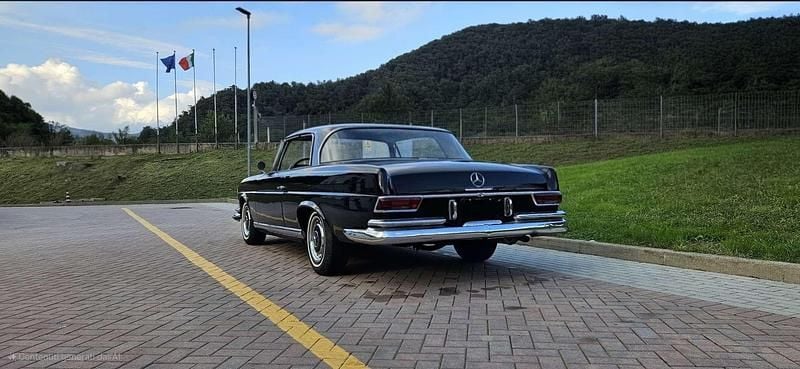 Usata Mercedes W111 SE 120 CV (88 kW) 1962 Coupé
