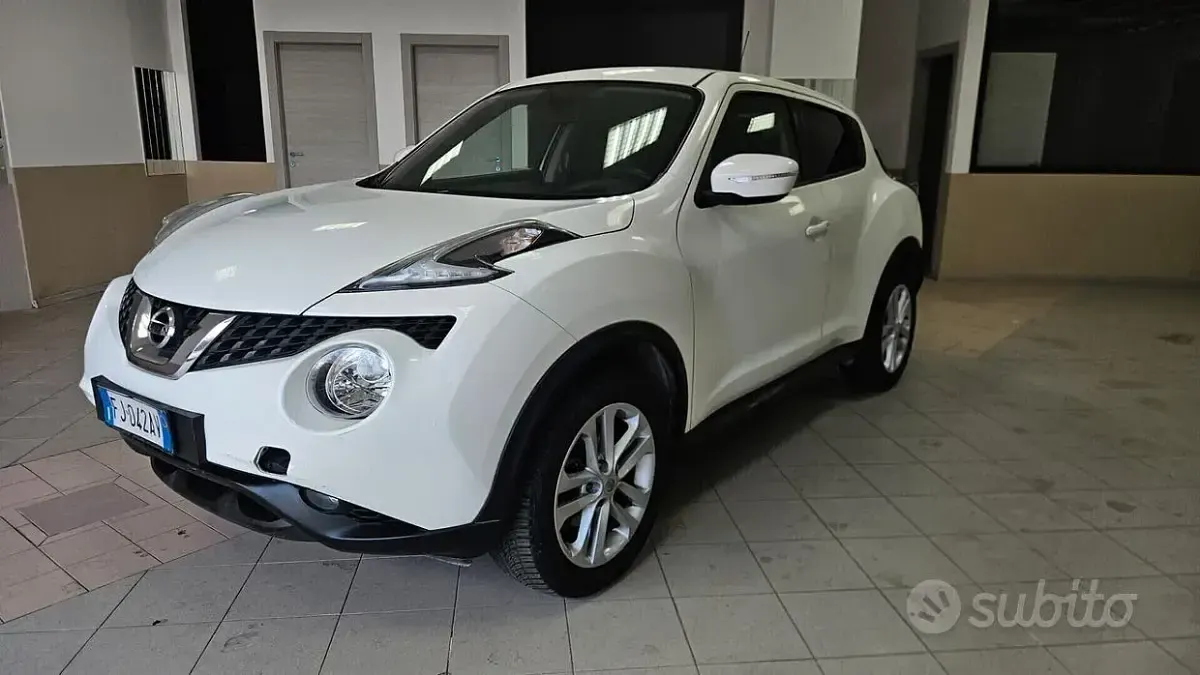 Usata Nissan Juke Acenta 110 CV (80 kW) 2017 Bianco SUV