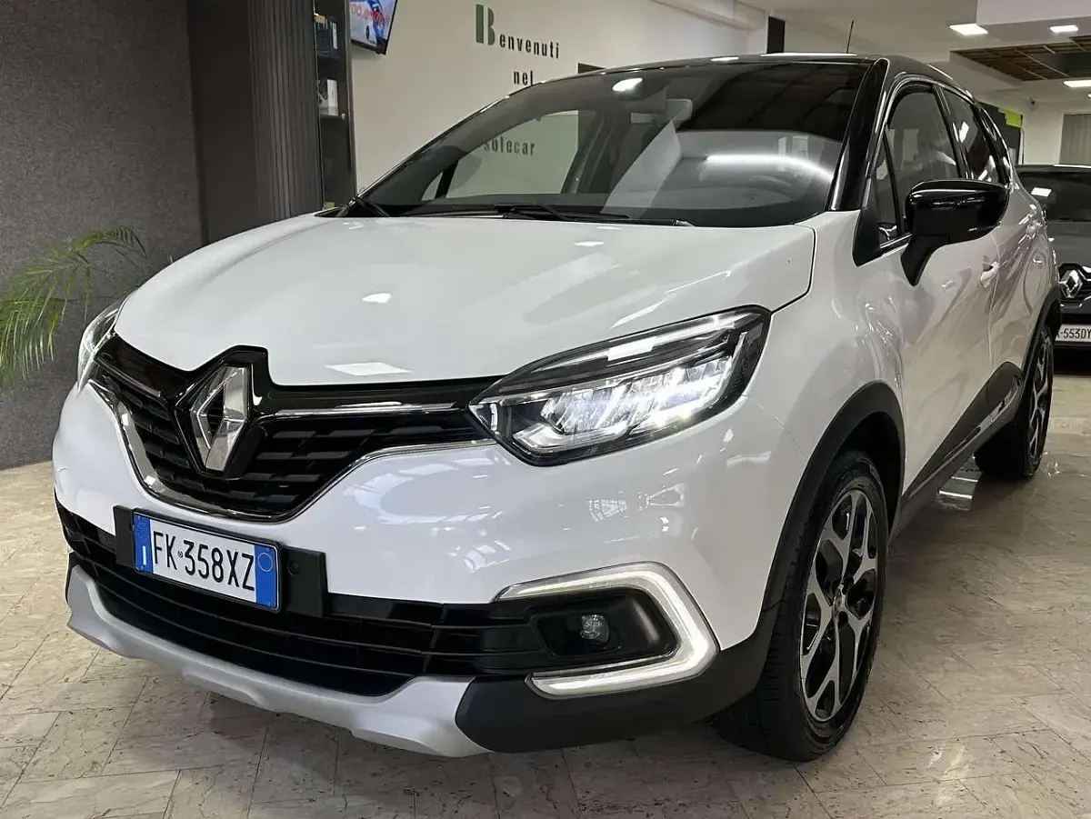 Usata Renault Captur Zen 110 CV (80 kW) 2017 Bianco madreperla SUV