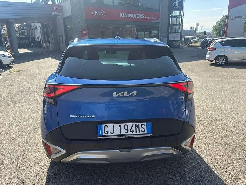 Begagnad Kia Sportage Style 136 HK (100 kW) 2022 Blå SUV