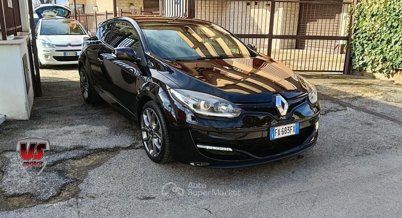 Usata Renault Mégane Coupé R.S. 265 CV (194 kW) 2015 Nero Coupé
