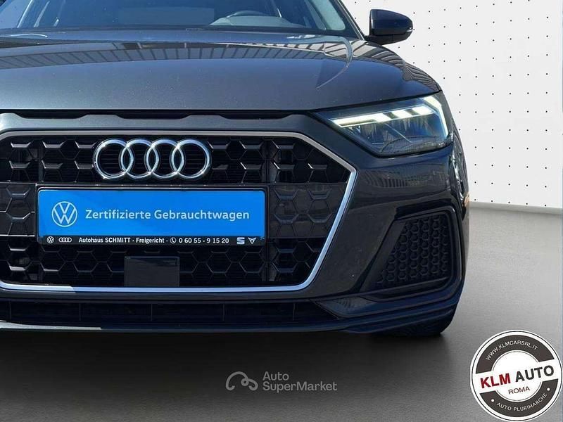 Usata Audi A1 116 CV (85 kW) 2019 Grigio scuro SUV