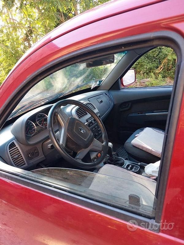 Usata Tata Xenon 140 CV (102 kW) 2009 Rosso Pick-up