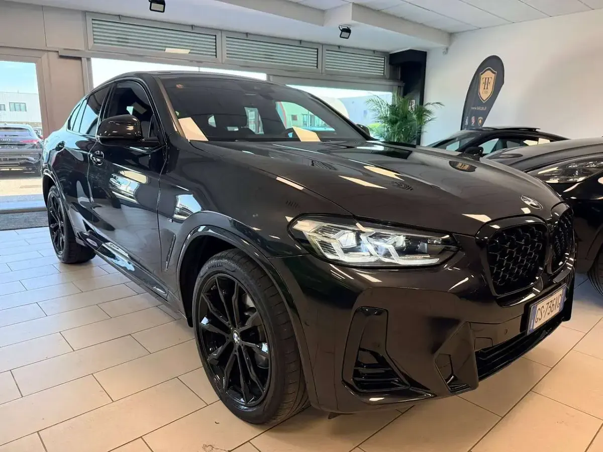 Usata BMW X4 M Sport 190 CV (139 kW) 2024 Nero SUV