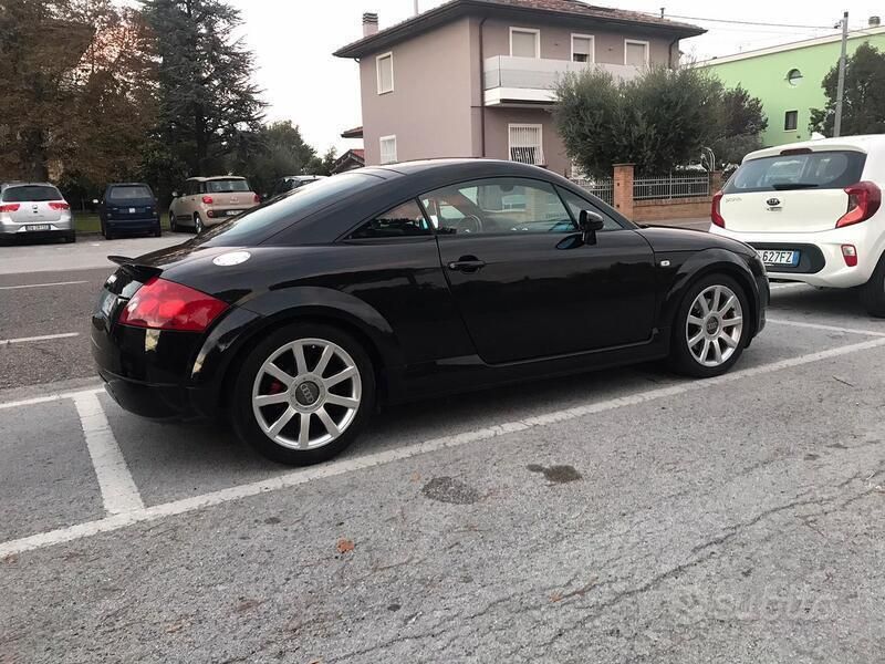 Usata Audi TT 180 CV (132 kW) 2000 Nero Coupé