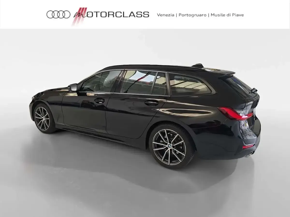 Usata BMW 320 190 CV (139 kW) 2019 Nero metallizzato Station wagon