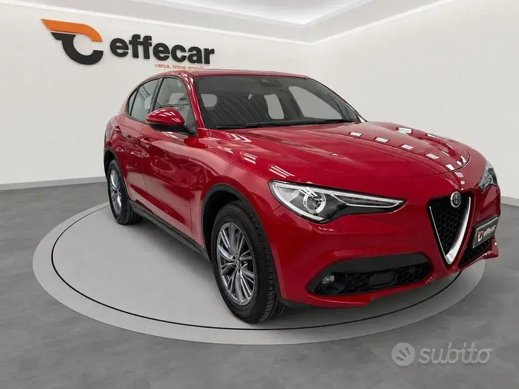 Usata Alfa Romeo Stelvio Business 190 CV (139 kW) 2022 Rosso SUV