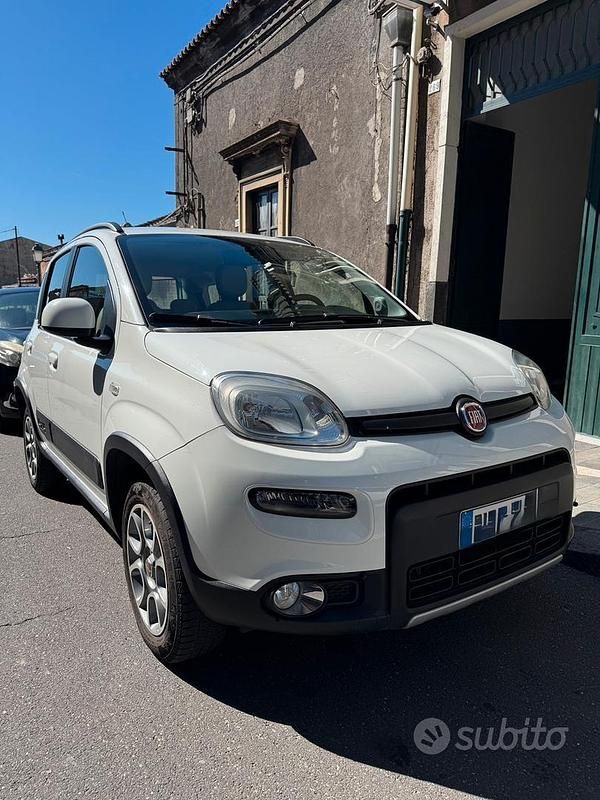 Usata Fiat Panda 95 CV (69 kW) 2015 Bianco Utilitaria