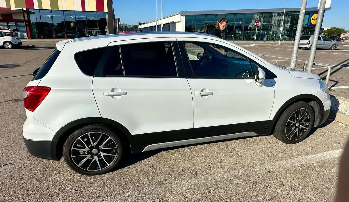 Usata Suzuki SX4 S-Cross 120 CV (88 kW) 2014 Bianco SUV