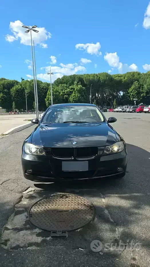 Usata BMW 320 177 CV (130 kW) 2008 Nero Berlina